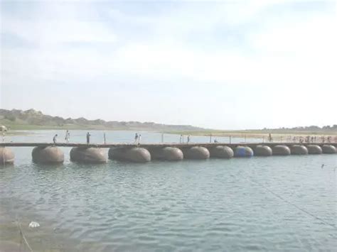 Ikatan Leva Lysekil: Jembatan yang Menyatukan Pulau dan Daratan
