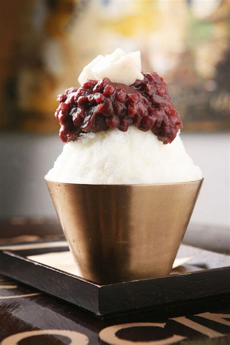 Immerse Yourself in the Sweet Embrace of Korean Bingsu: A Culinary Symphony of Ice, Flavors, and Memories