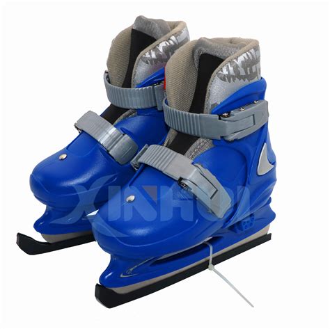 Inilah Sepatu Boot Seluncur Es yang Tepat untuk Anda!
