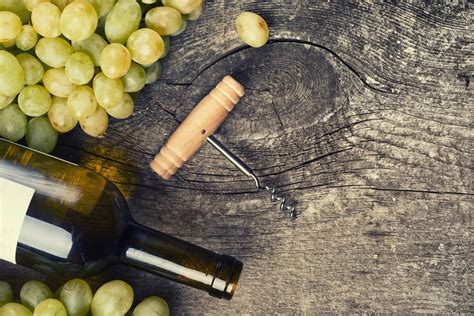 Italienskt vitt vin: En guide till de bästa vita vinerna från Italien