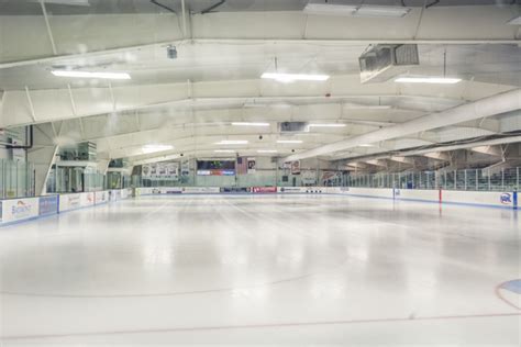 Jelajahi Arena Es Janesville yang Menakjubkan: Panduan Utama Anda
