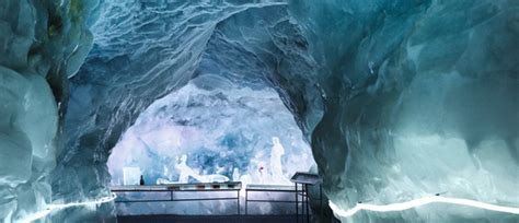 Jelajahi Keajaiban Es di Istana Es Swiss
