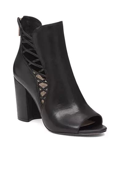 Jessica Simpson Shoes Belk: The Epitome of Style and Comfort