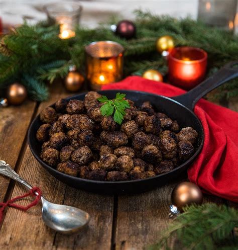 Köttbullar med julmust: En svensk juldelikatess