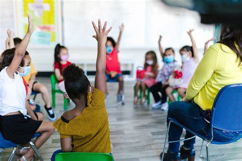 Kembali ke Sekolah: Mencairkan Suasana Kelas dengan Ice Breaker