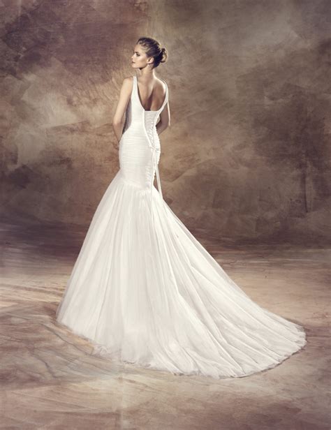 Klassisk brudklänning - Den tidlösa elegansen för ditt drömbröllop