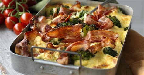 Krämig broccoligratäng med bacon: En resa genom sinnenas värld