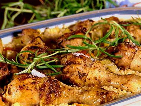 Kyckling i lergryta rosmarin: En kulinarisk upplevelse