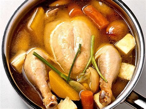 Kycklingsoppa hel kyckling: En näringsrik och läcker måltid