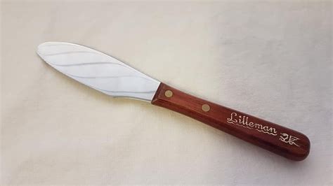 Lilleman kniv:  ใบมีดที่เปลี่ยนโลก