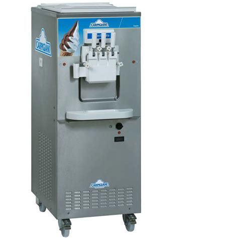 Machine à glace Carpigiani doccasion : le choix idéal pour les professionnels de la restauration