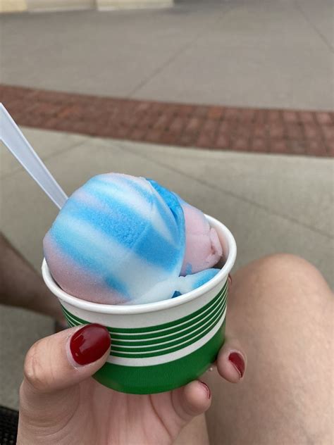 Macon Water Ice Photos: Captivating Images of a Refreshing Treat