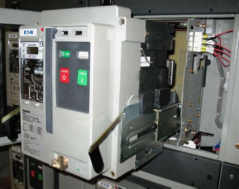 Manual Three Position Circuit Breaker