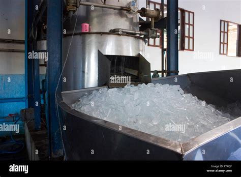 Maquinaria para fabricar hielo: el núcleo de la industria del hielo
