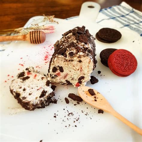 Membuat Kue Es Krim Oreo dengan Ice Cream Sandwich yang Lezat dan Menarik