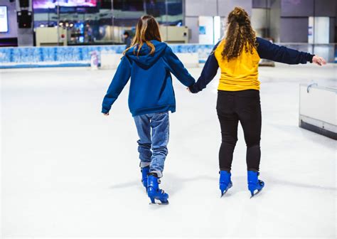Menyelami Keindahan Olahraga Skating di Es Pitt
