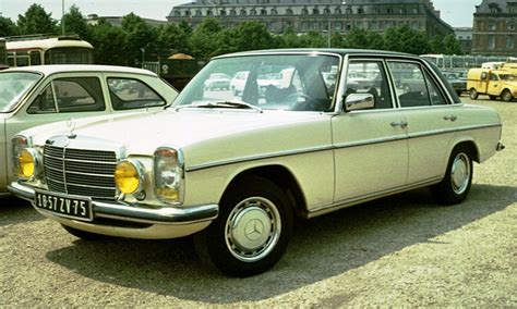 Mercedes Benz W114 W115 Car Service Repair Manual 1968 1976 Download