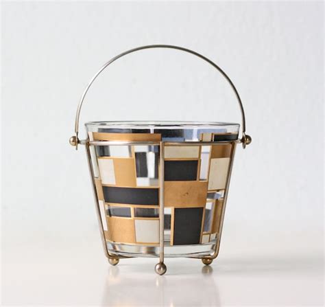 Mid-Century Modern Ice Bucket: A Timeless Classic for Your Home