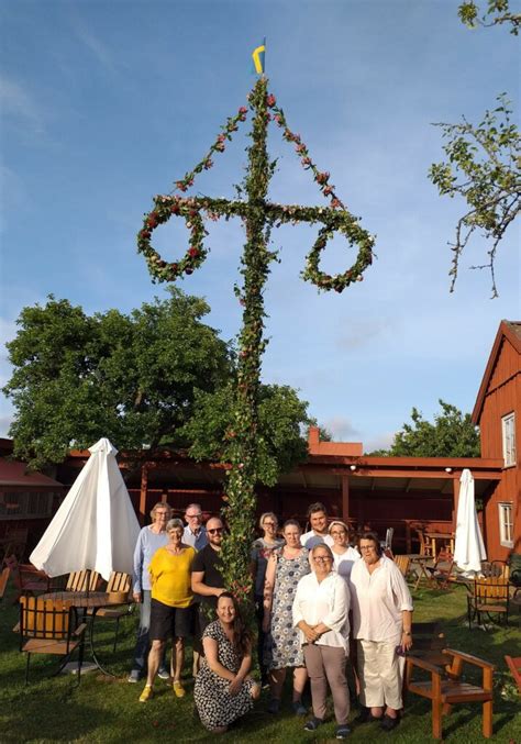 Midsommar Trosa – Glowing with Joy and Tranquility
