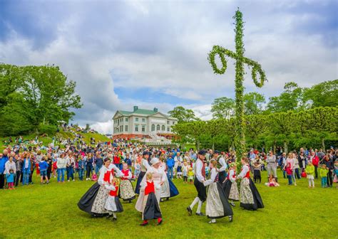 Midsommar Vaxholm: En Resa Genom Traditioner och Glädje