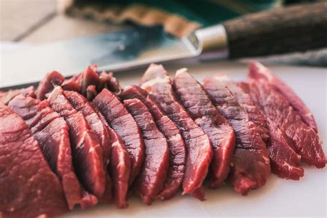 Nötkött i tunna skivor: En guide till det mångsidiga och näringsrika köttet