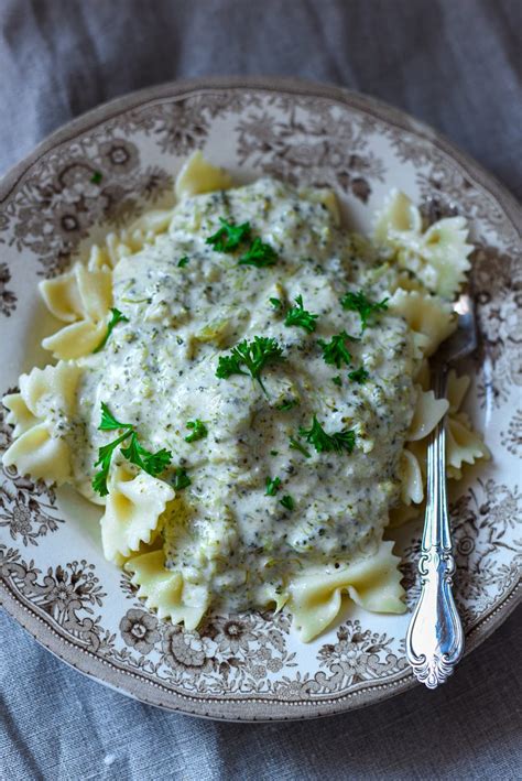 Ost och broccolisås: En guidad resa till ostsås nirvana