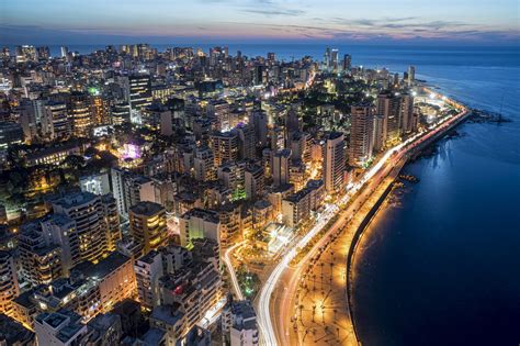 På bil i Beirut: En inspirerende beretning om motstandskraft og håp