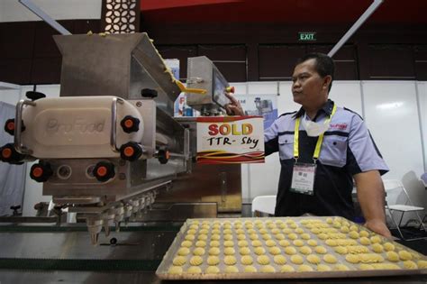Peningkatan Produktivitas dan Kualitas Kue dengan Mesin Pembuat Icing Berteknologi Canggih