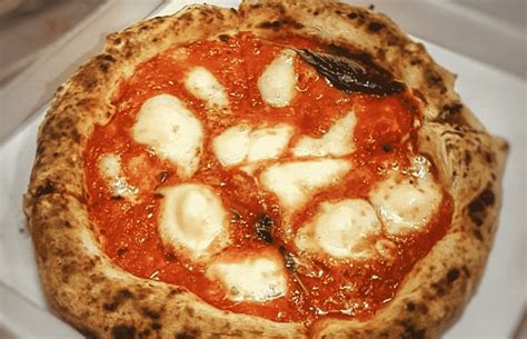 Pizzasoppa: A Taste of Italy in Every Bite