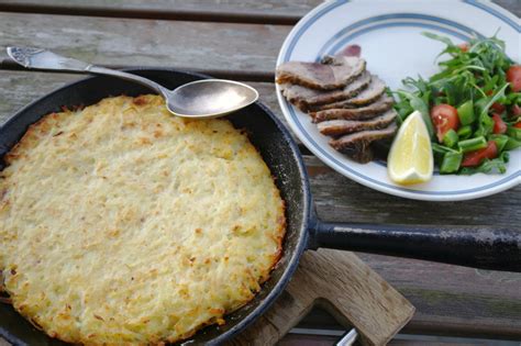 Potatiskaka med Västerbottenost: En kulinarisk upplevelse för alla