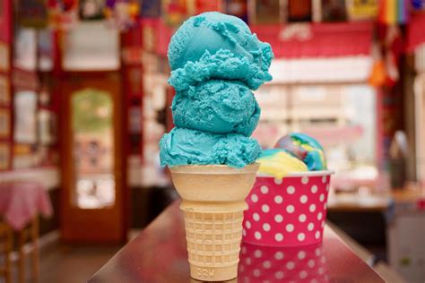 Provincetown: Where Sweet Dreams Come True: A Locals Guide to the Best Ice Cream in Town