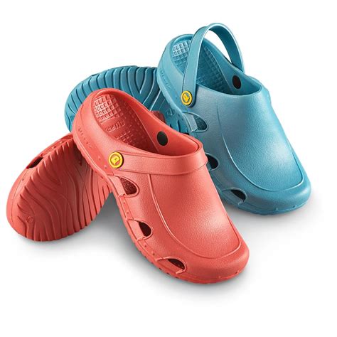 Quark Shoes Clogs: The Perfect Fusion of Comfort, Style, and Versatility