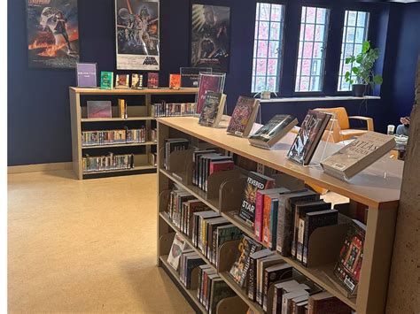 Queen's University Library Catalogue