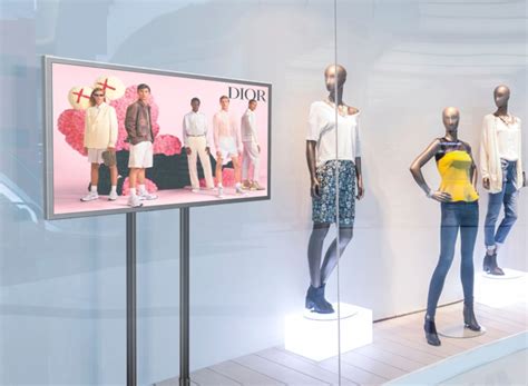 Retail Digital Signage Planning Template