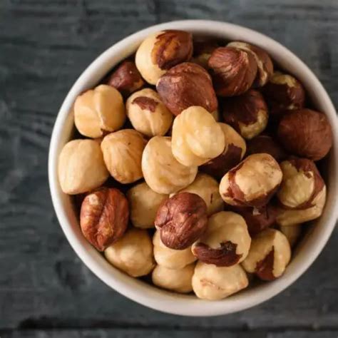 Rosta hasselnötter i ugn – ett enkelt och gott mellanmål