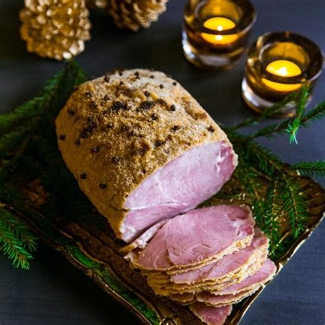 Sambut Natal dengan Hidangan Nikmat: Pulled Pork Julskinka, Sajian Spesial yang Menggugah Selera