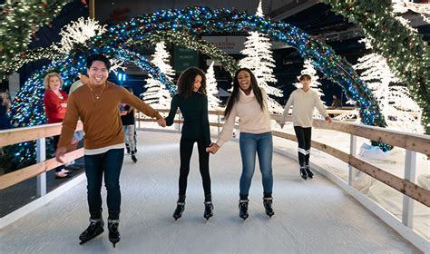 San Jose Ice Skating Christmas Park: A Winter Adventure for the Whole Family