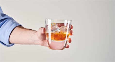 Scotchman Ice: The Ultimate Guide to the Best Ice for Your Drinks