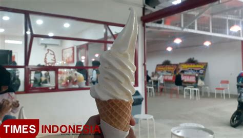 Selamat Menikmati Ice Cream Pensacola Es Krim Favorit Keluarga Indonesia