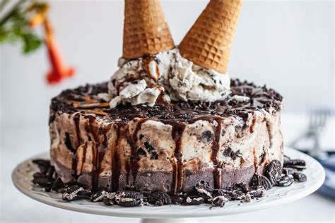 Selamat Ulang Tahun, Kue Es Krim yang Manis!