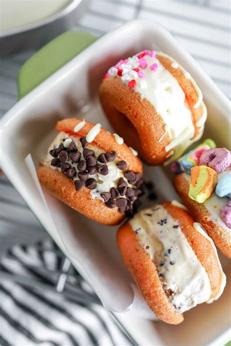 Sensational Ice Cream Donut Sandwich: A Culinary Masterpiece #icecreamdonutsandwich #foodie #dessertlover