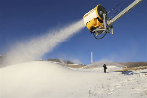 Snowmaking Machines: Transform Your Winter Wonderland