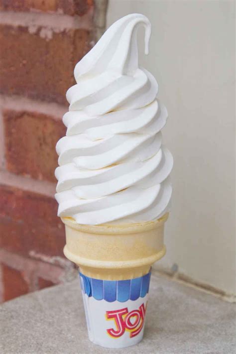 Soft Serve Vanilla Ice Cream: A Treat for All Ages