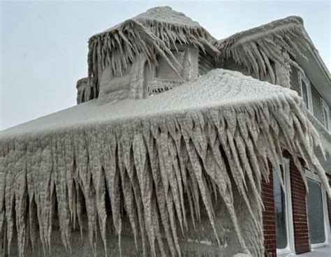 The Chilling Grip of the New York Ice Storm: A Comprehensive Account