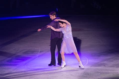 The Enchanting World of Stars on Ice Chicago: A Symphony of Grace and Daring