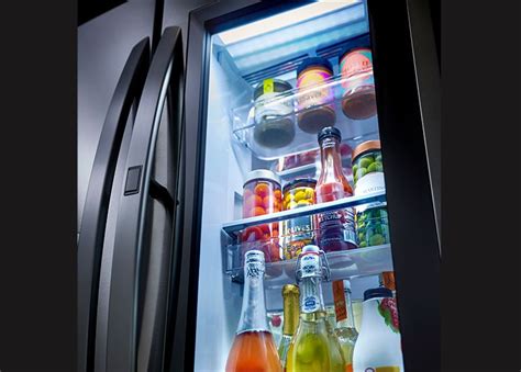 The LG Moving Ice Maker: A Symphony of Innovation and Convenience