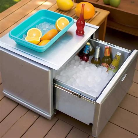 The Power of the Ice Drawer: A Comprehensive Guide to Refreshment and Convenience