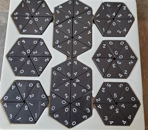 Triominos Template