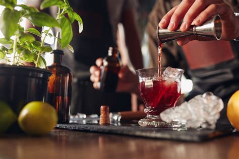 Triturador Hielo: ¡El Secreto para Bebidas Refrescantes y Cócteles Perfectos!