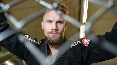 UFC 279: En kväll av högklassig kampsport i svensk tid
